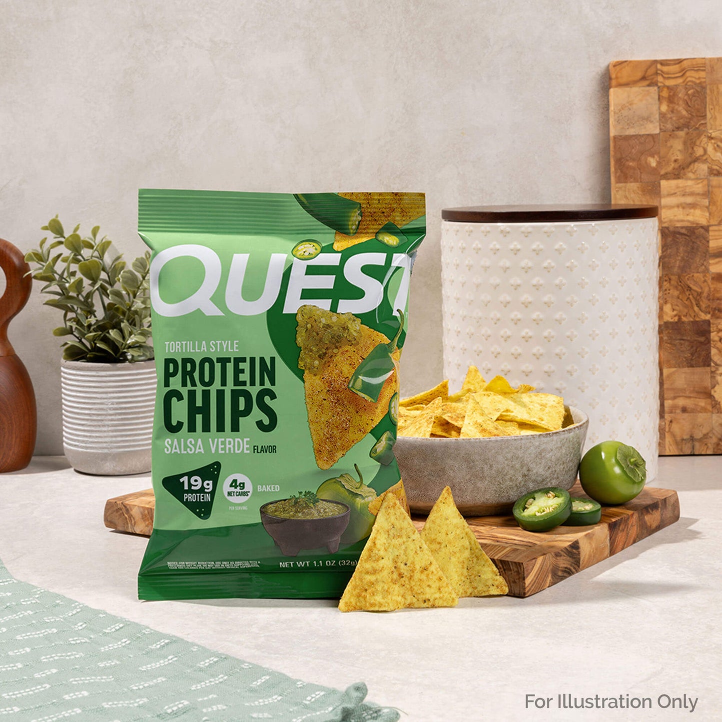 salsa-verde-tortilla-style-protein-chips-y8 qst-016419-salsa-verde-tortilla-style-protein-chips_5.jpg