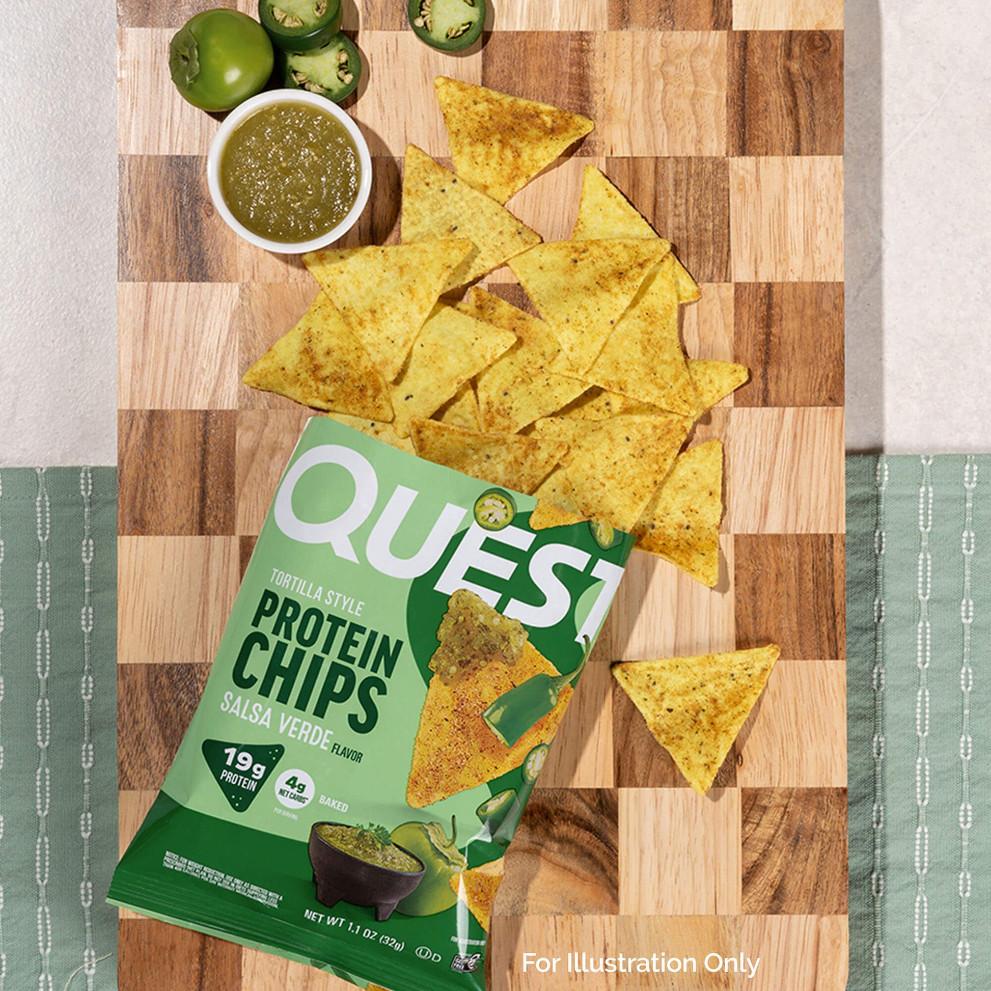 salsa-verde-tortilla-style-protein-chips-y8 qst-016419-salsa-verde-tortilla-style-protein-chips_6.jpg